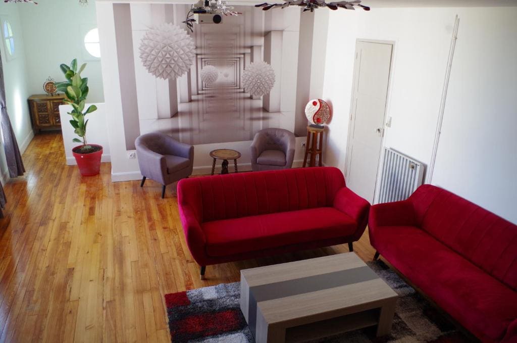 Family Room room - Image 2