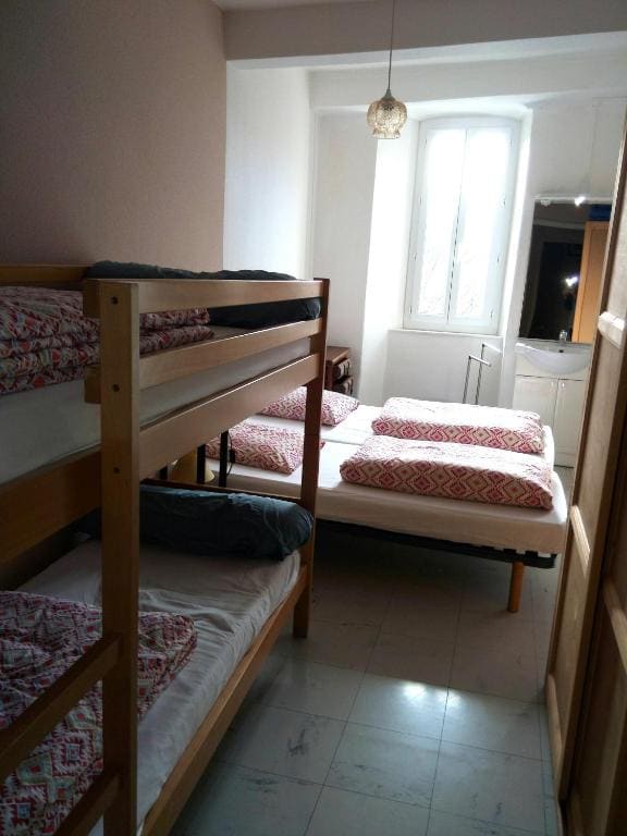 Quadruple Room with Mountain View room - Image 3