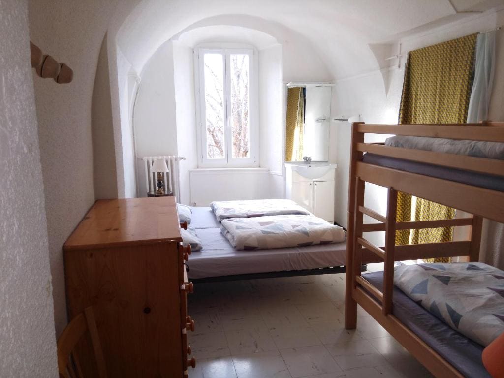 Quadruple Room with Mountain View room - Image 1