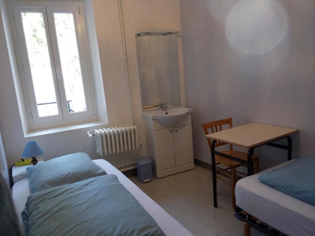 Twin Room room - Image 2