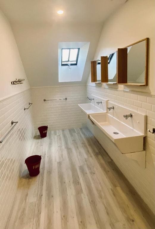 Quadruple Room room - Image 1