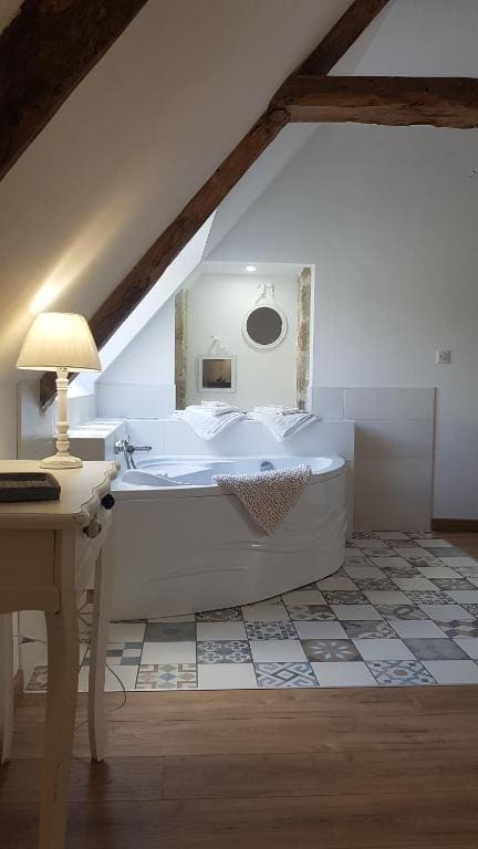 Large Double Room room - Image 3