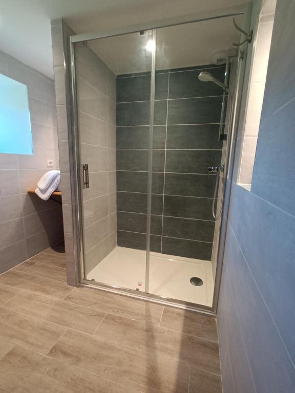 Triple Room with Private External Bathroom room - Image 1