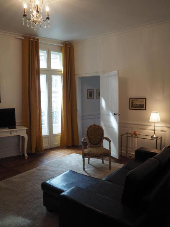 Suite with City View room - Image 2