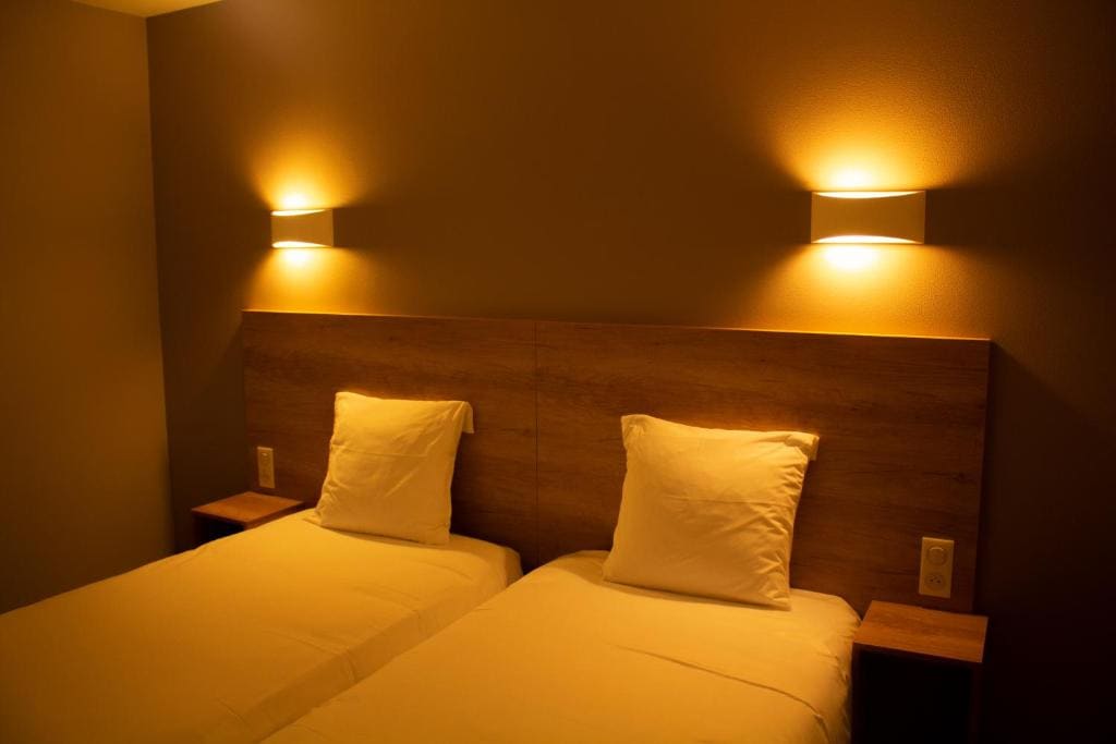 Double or Twin Room room - Image 1