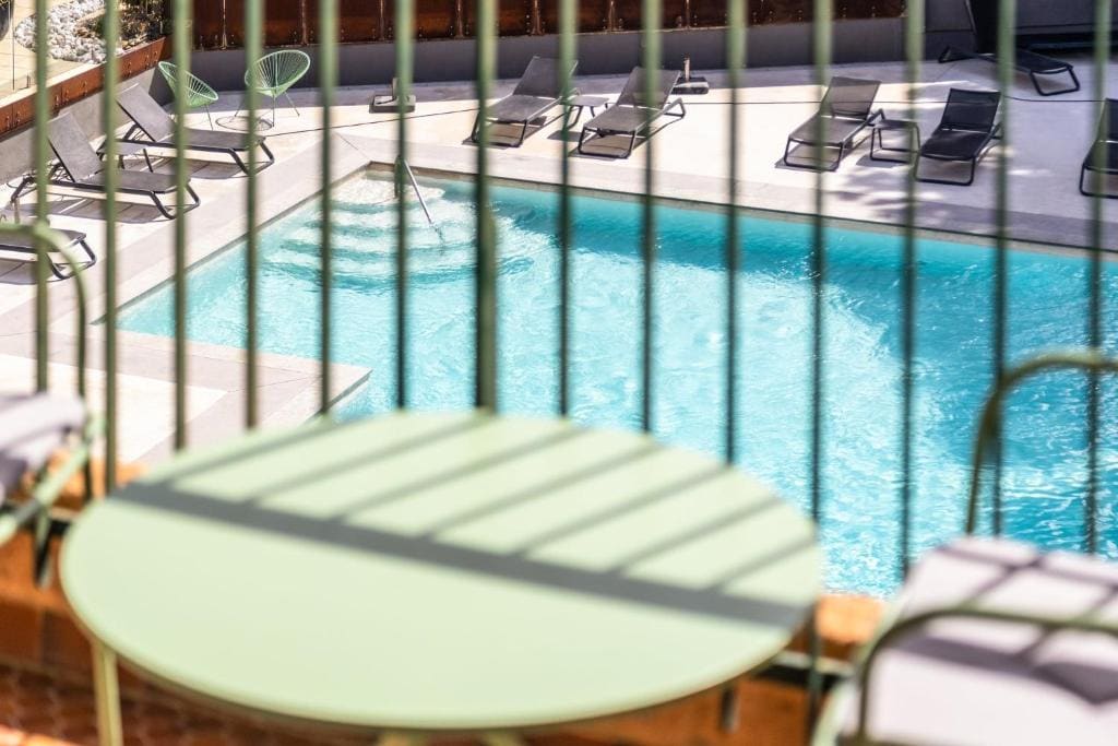 King Room with Balcony and Pool View room - Image 3