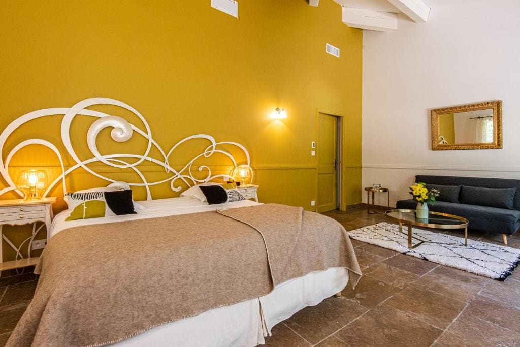 Deluxe Suite room - Image 3