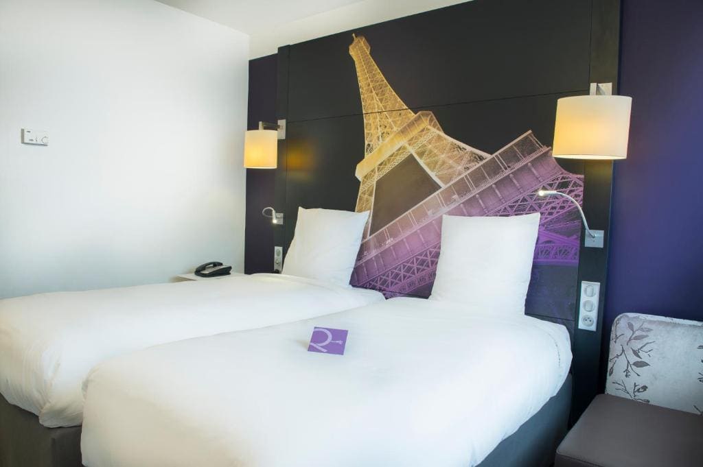 Classic Twin Room room - Image 3