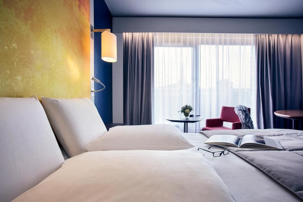 Privilege Room with 1 Double Bed, Balcony/shared terrace room - Image 1