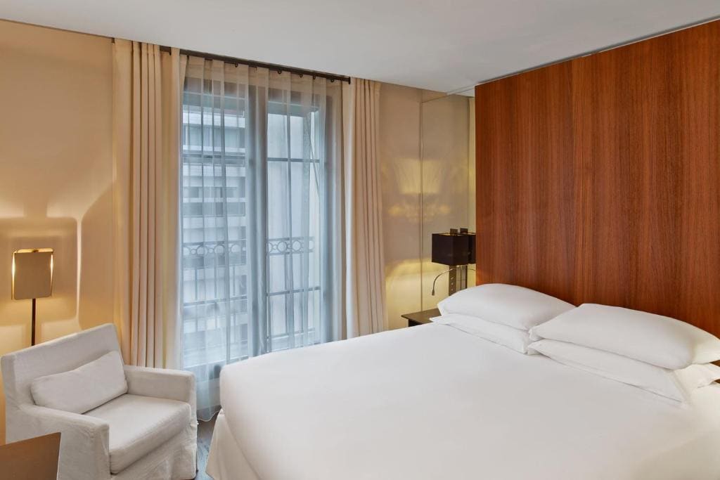 Superior, Guest room, 1 King room - Image 2