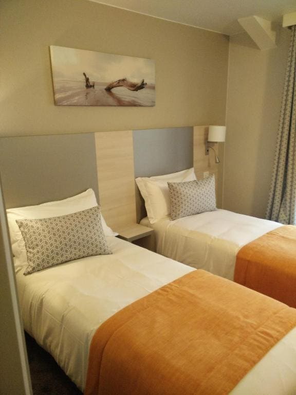 Twin Room room - Image 1