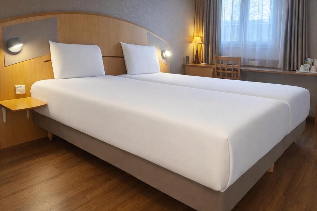 Twin Room room - Image 2