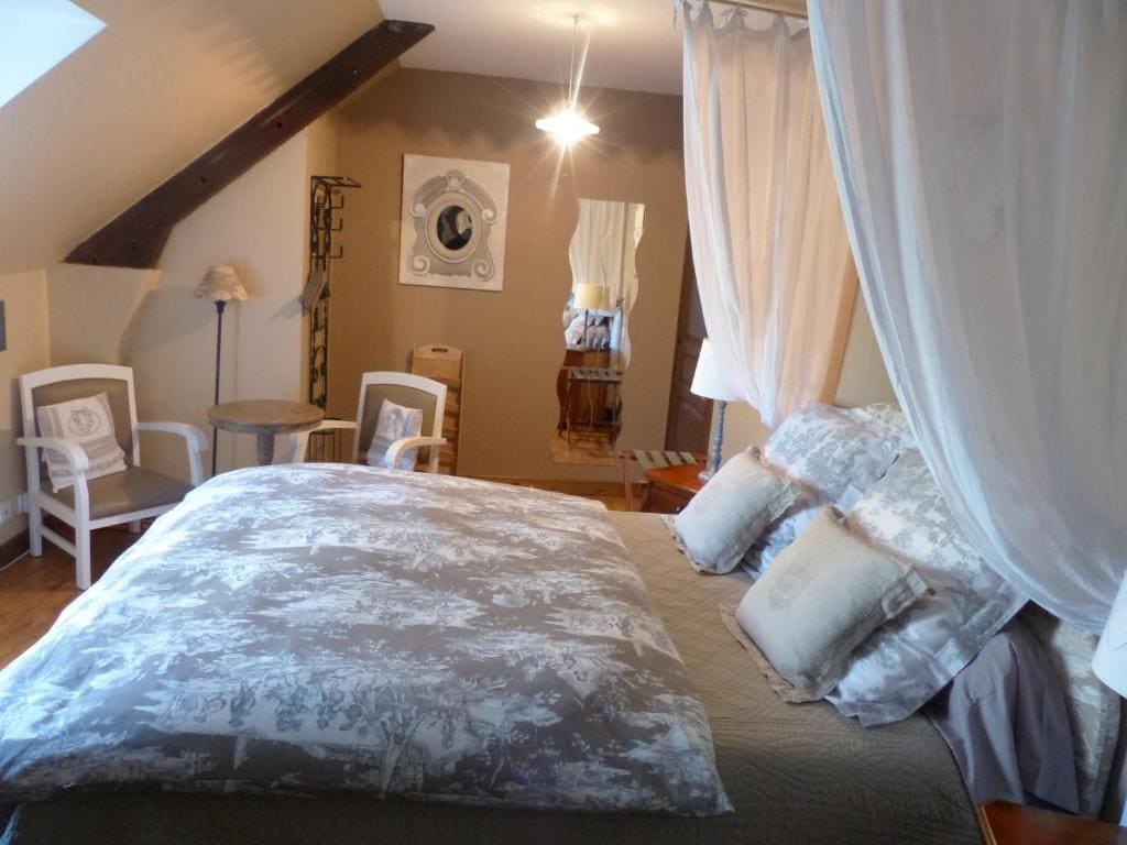 Classic Double Room room - Image 2