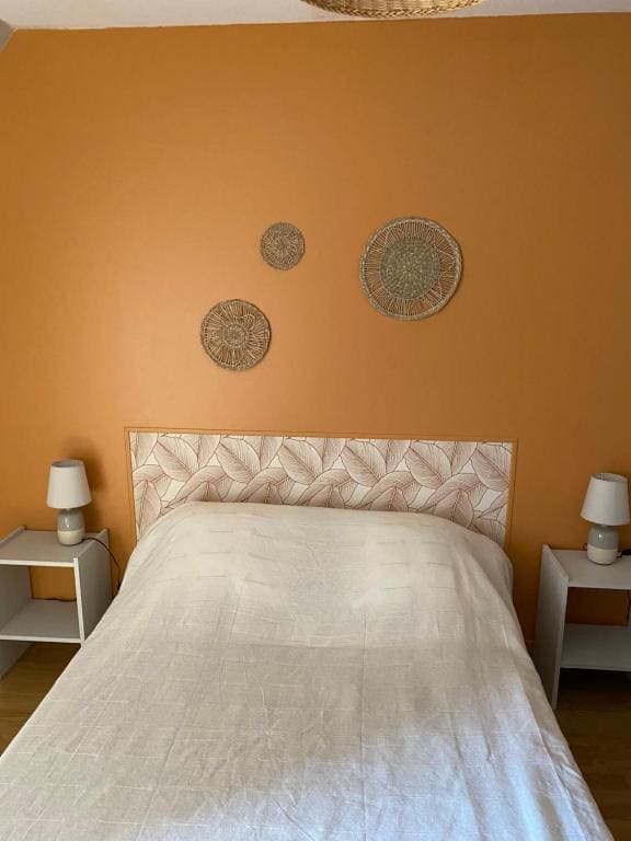 Double Room with Mountain View room - Image 2