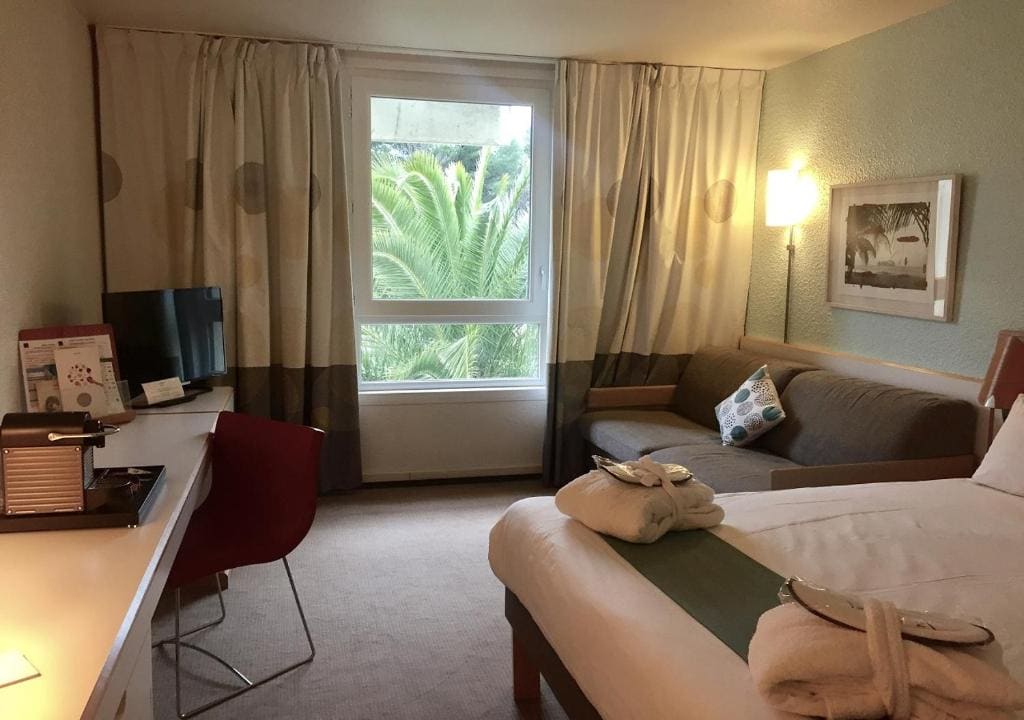 Superior Triple Room room - Image 3