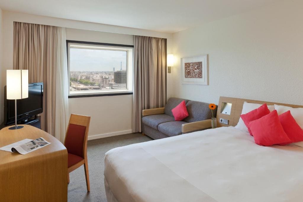 Superior Double Room with Sofa Bed and City View and room - Image 1