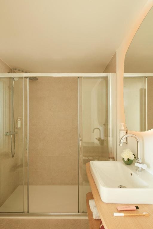 Classic Double Room room - Image 3