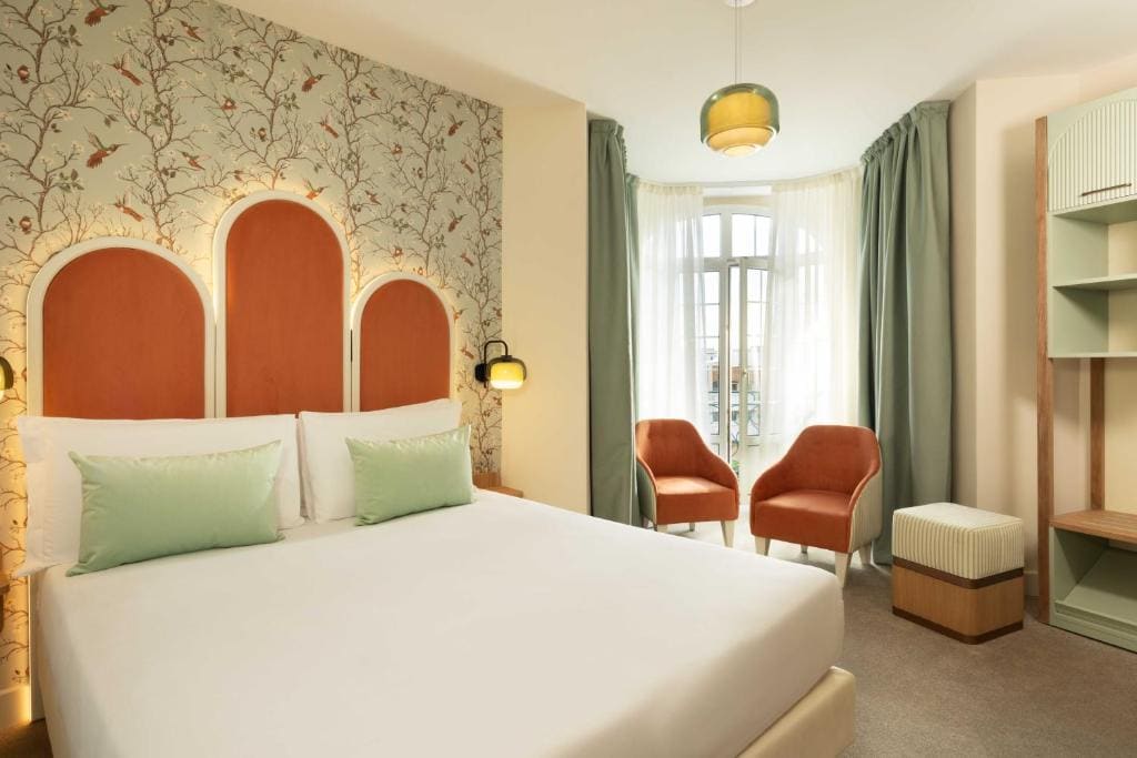Deluxe Double or Twin Room room - Image 1