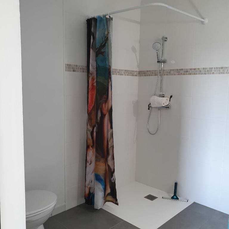Double or Twin Room with Bathroom room - Image 3