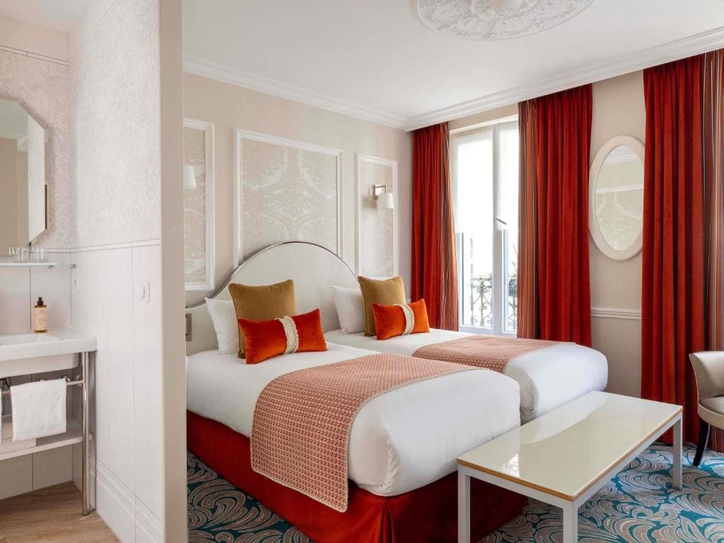 Standard Room with Two Single Beds room - Image 3