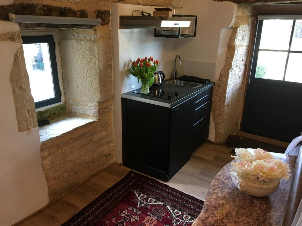 Studio with Garden View room - Image 1
