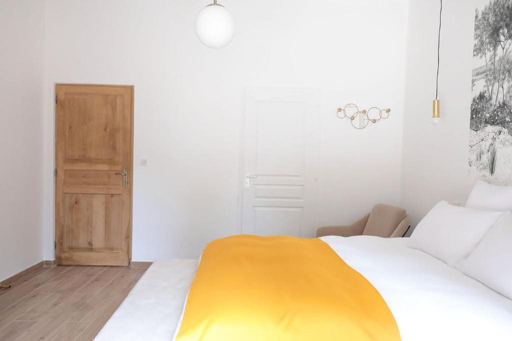 Double Room with Garden View room - Image 1