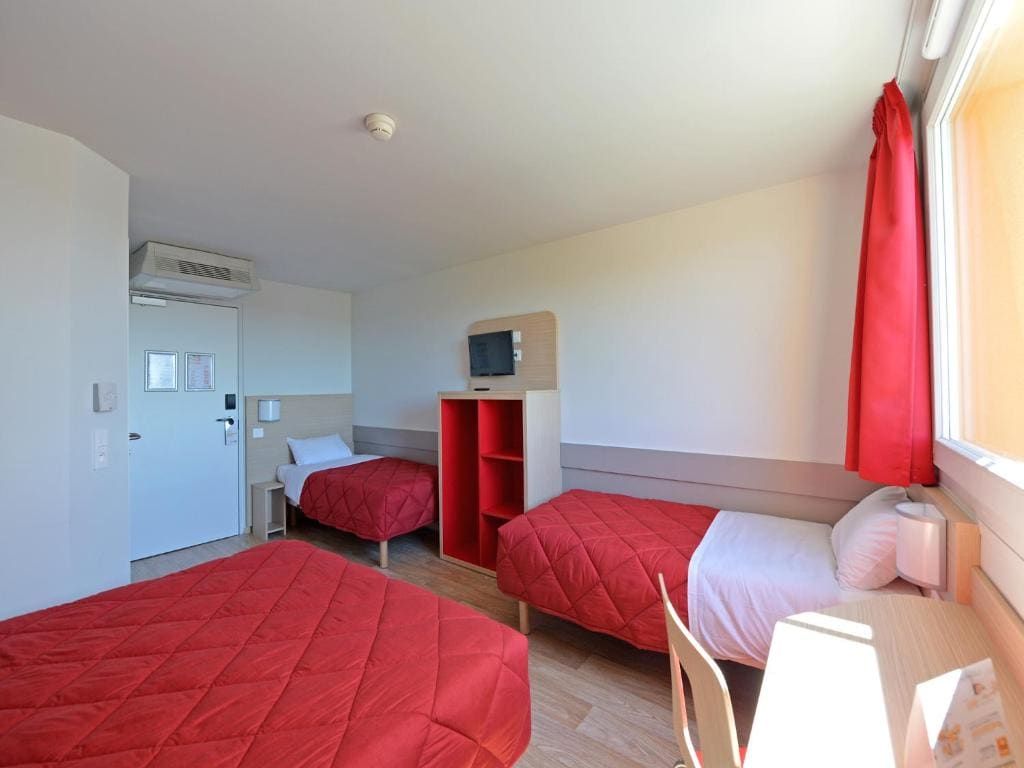 Standard Family Room with One Double and Three Single Beds room - Image 1