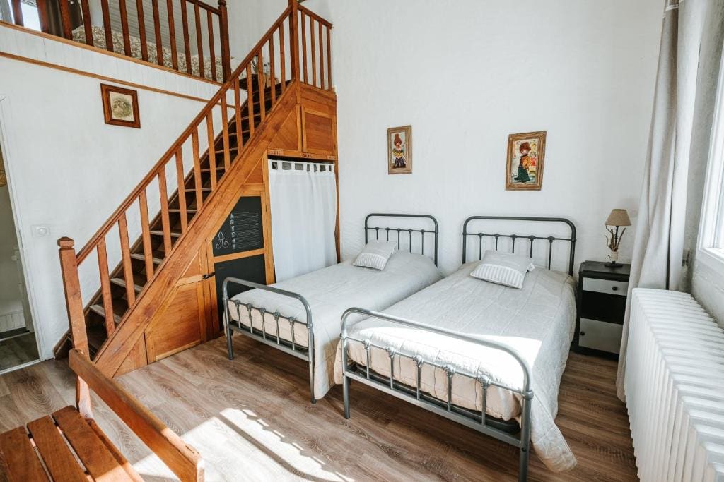 Family Room with Garden View room - Image 1
