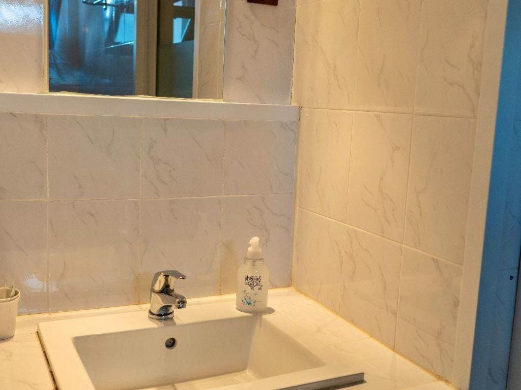 Double Room with Balcony room - Image 1
