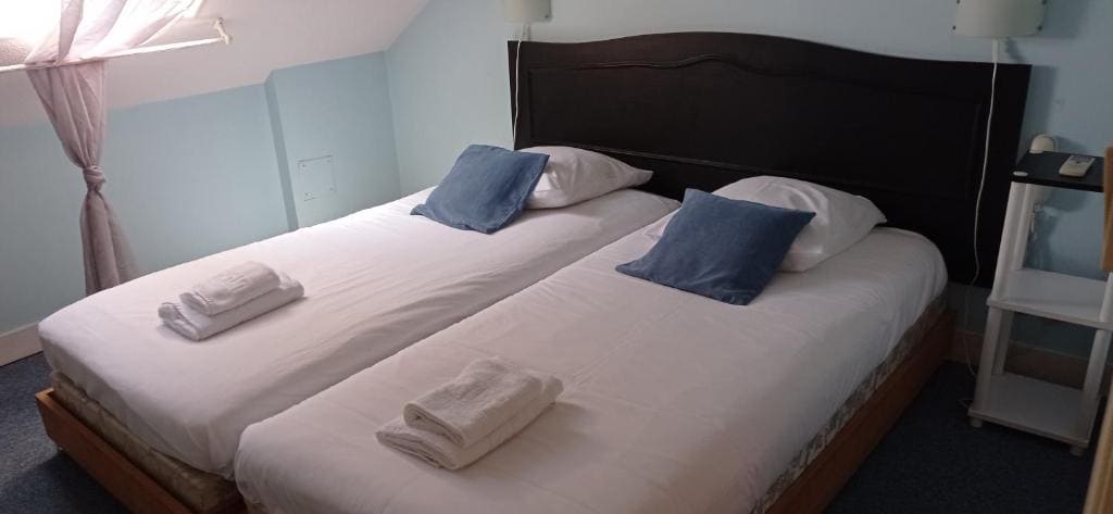 Twin Room room - Image 2