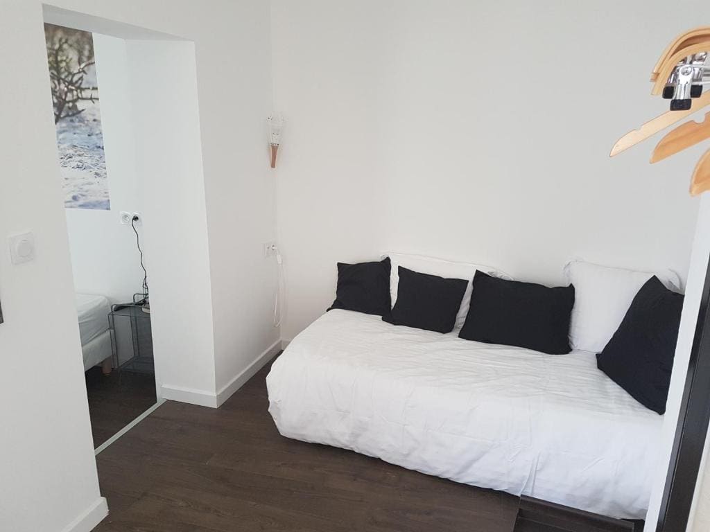 Suite room - Image 2