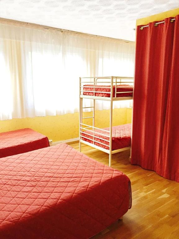 Quadruple Room room - Image 1