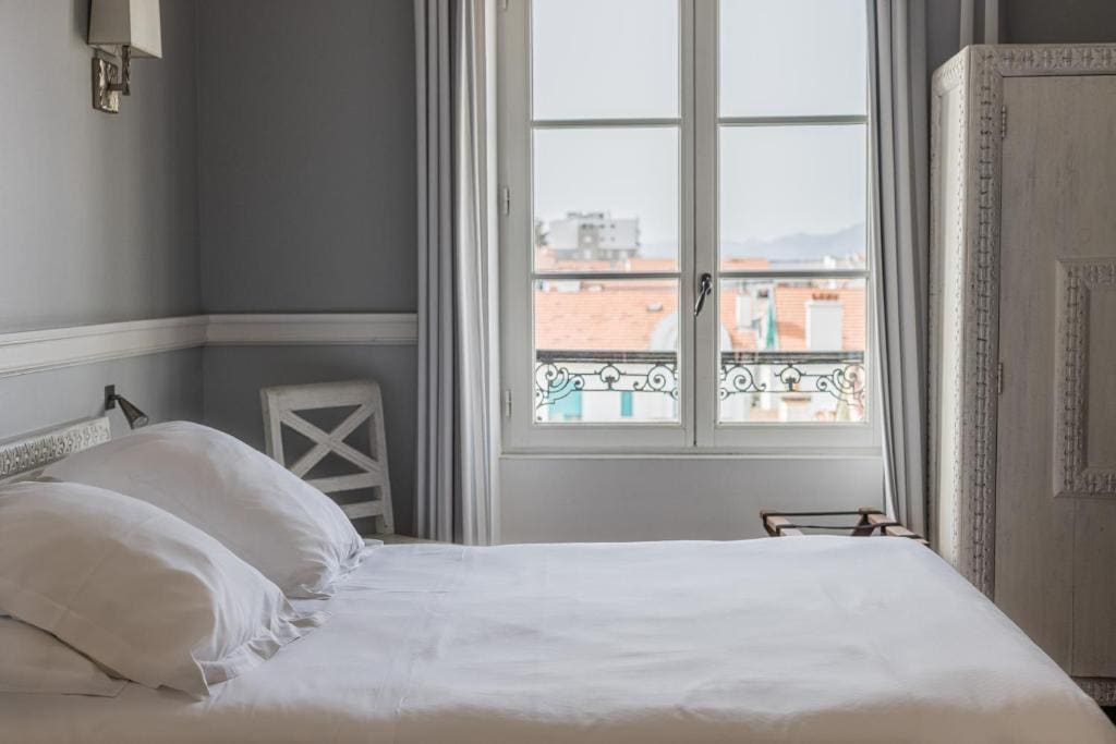 Comfort Room with View room - Image 2