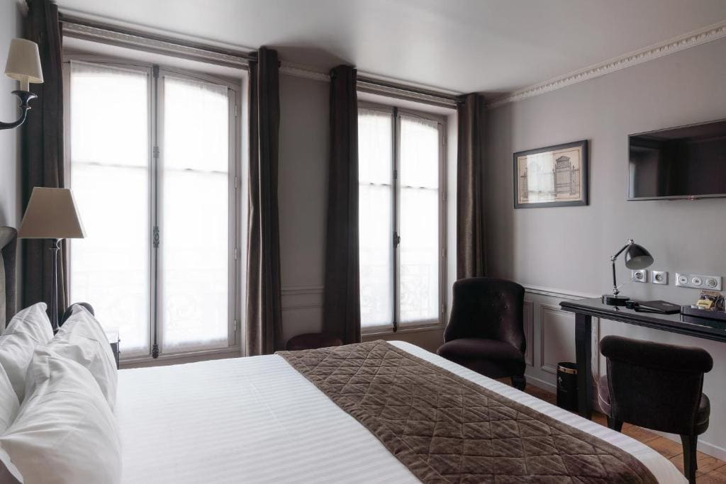 Deluxe Double or Twin Room room - Image 2