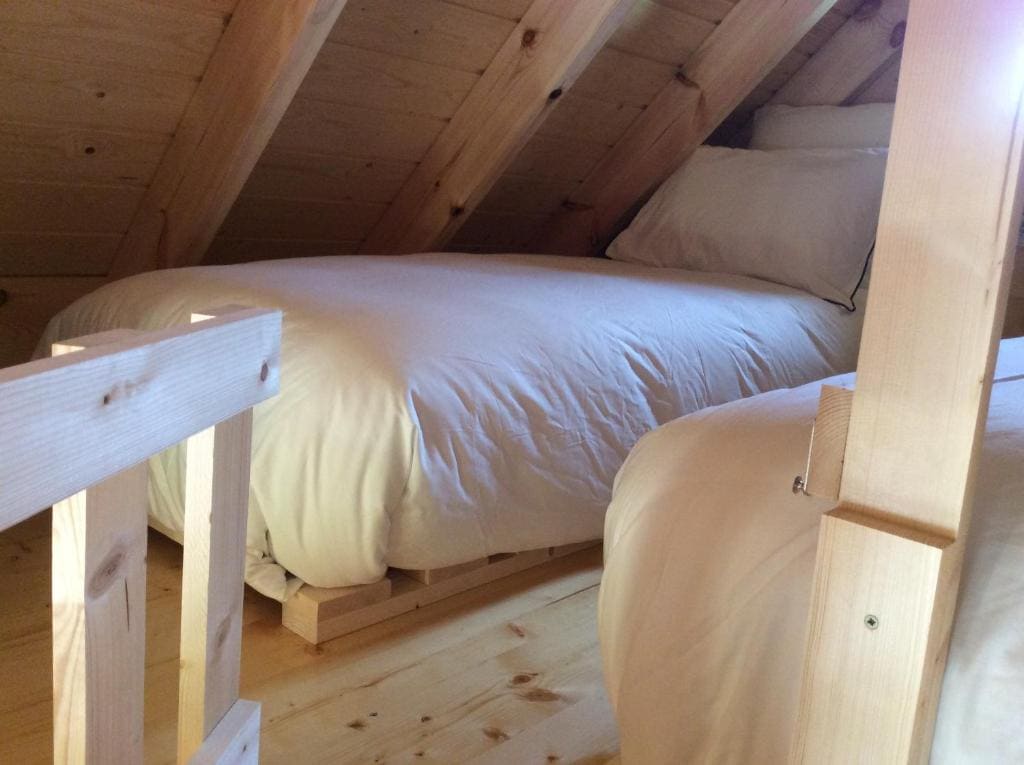 Superior Chalet room - Image 3