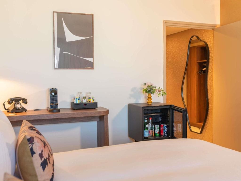 Deluxe King Room room - Image 1
