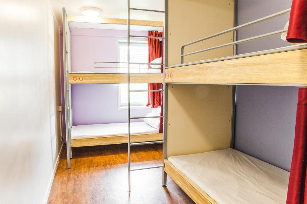 Bed in 4-Bed Mixed Dormitory Room with Shared Bathroom room - Image 3