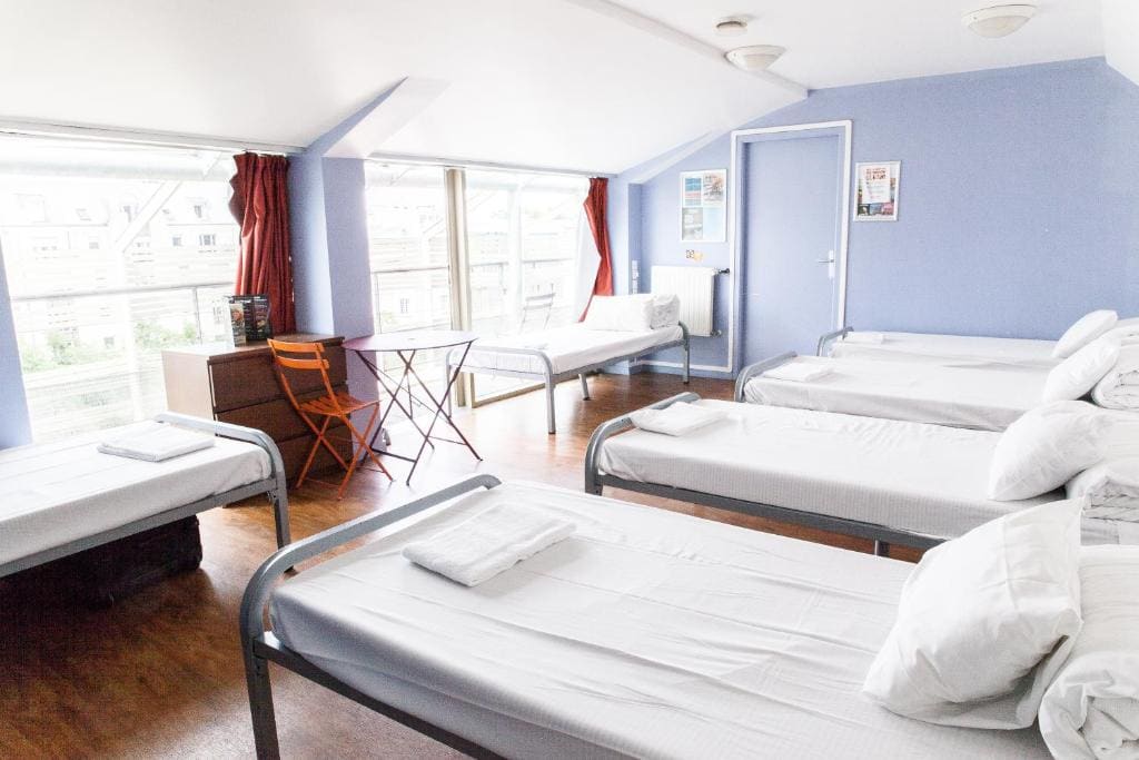 Bed in 6-Bed Dormitory Room Ensuite room - Image 3