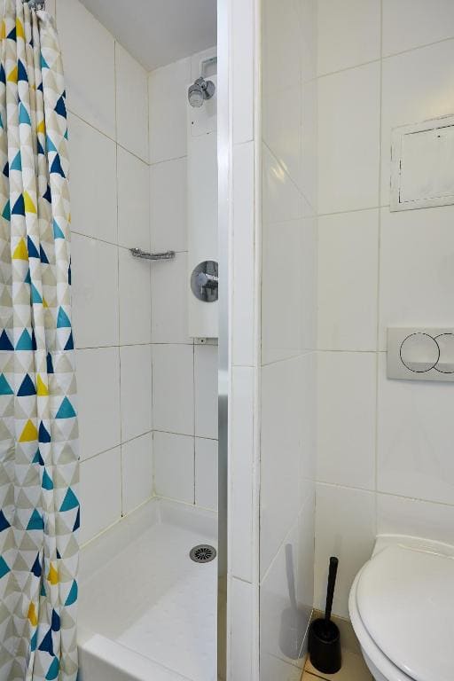 Double Room Ensuite room - Image 3