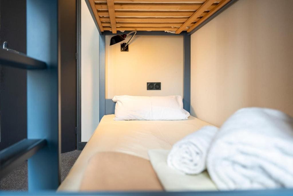 Bed in 4-Bed Female Dormitory Room (Shared Room) room - Image 1