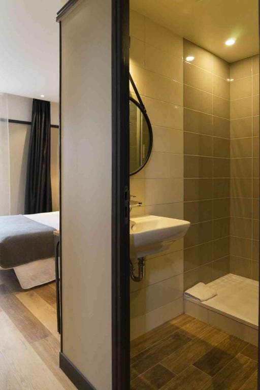 Superior Double Room room - Image 2