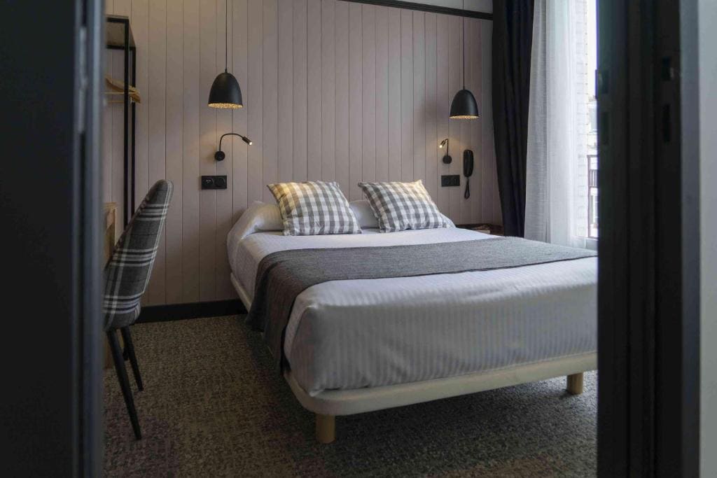 Superior Double Room room - Image 3
