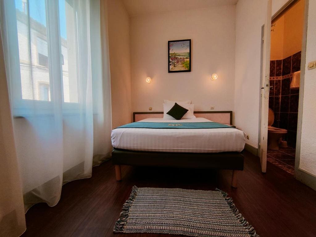 Budget Double Room room - Image 1