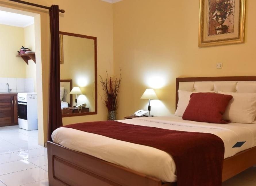 Standard Queen Room room - Image 2