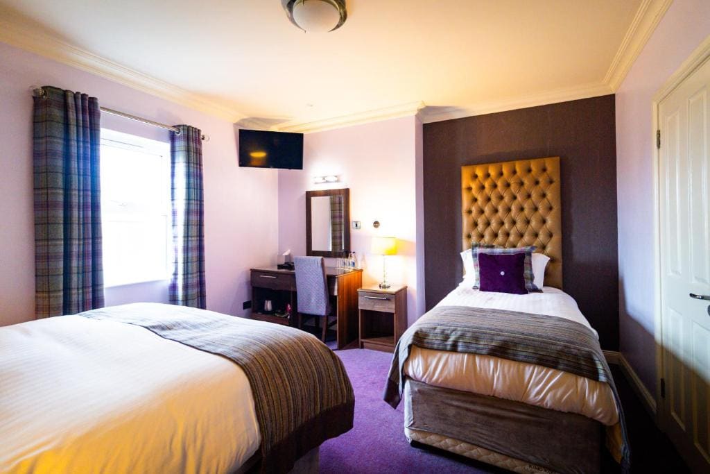 Classic Triple Room room - Image 1