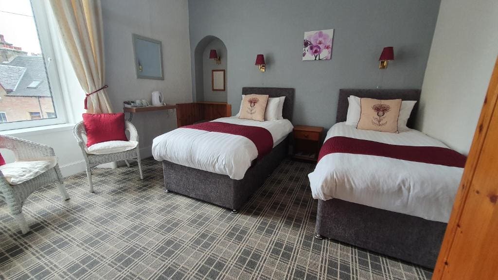 Twin Room room - Image 2