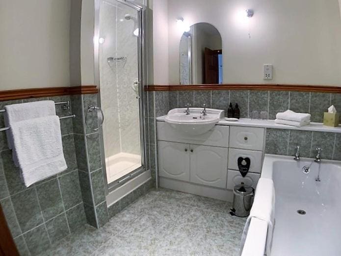 Superior Double Room room - Image 1