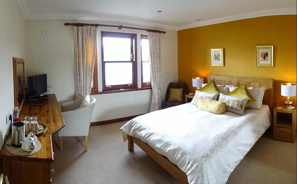 Superior Double Room room - Image 2