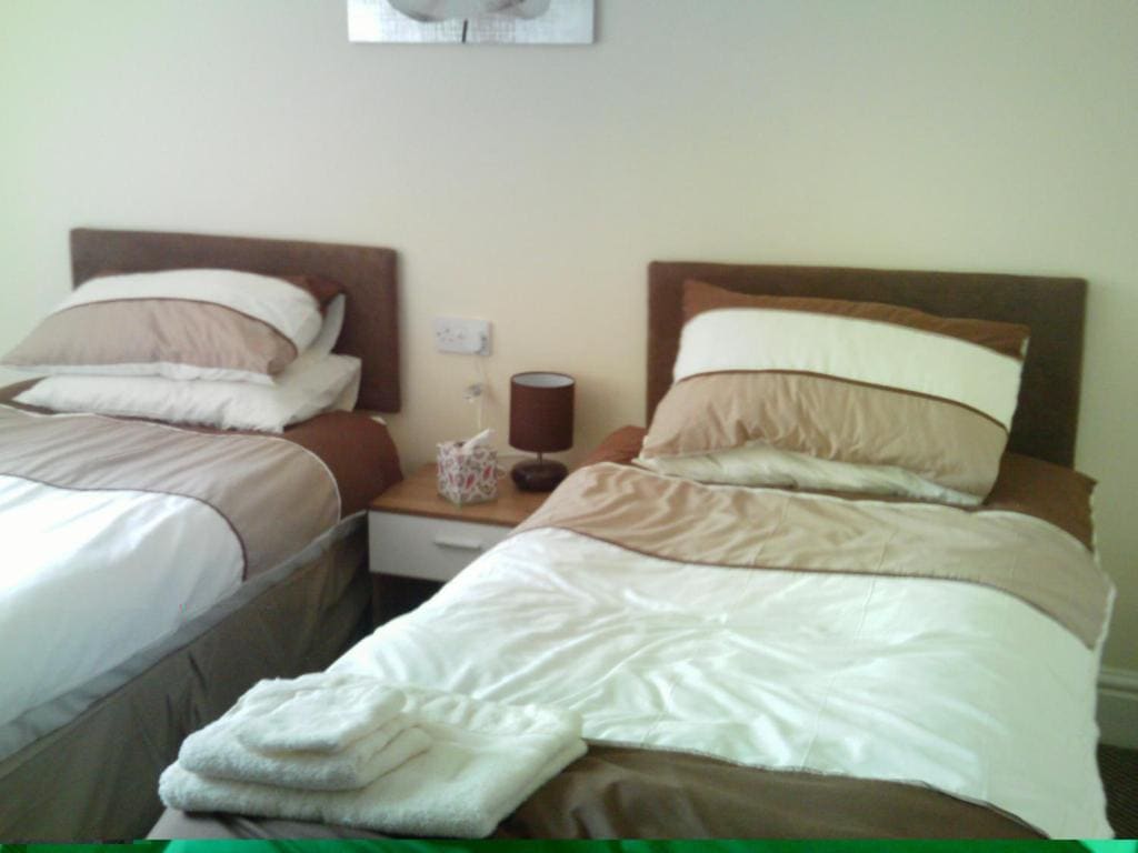 Twin Room room - Image 2