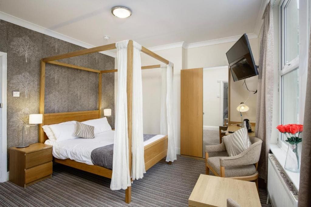 Superior Double Room room - Image 2